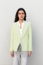 Cargar imagen en el visor de la galería, Blazer verde manzana
