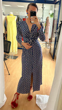 Cargar imagen en el visor de la galería, Vestido Isabel
