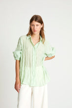 Cargar imagen en el visor de la galería, Blusa texturizada
