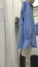Cargar imagen en el visor de la galería, Blusa Javier classic
