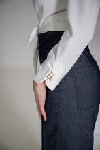 Cargar imagen en el visor de la galería, Blusa Tulipa blanco
